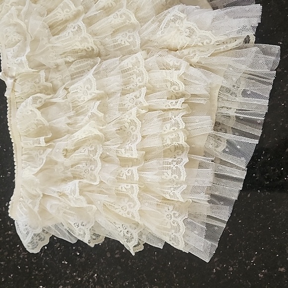 Jaded London Vanilla Rhea Tulle Lace Bloomer Shorts Size 2 - Picture 7 of 16